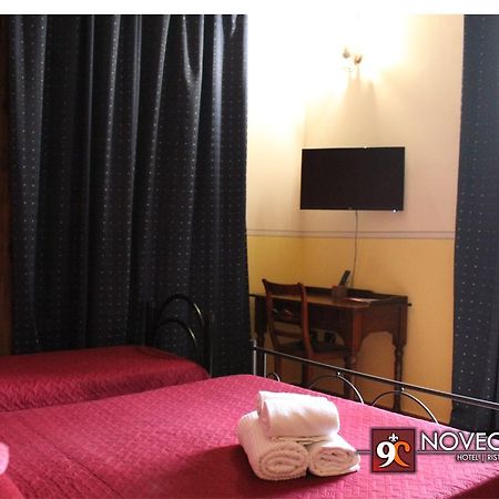 Hotel Ristorante Novecento Caserta Eksteriør billede