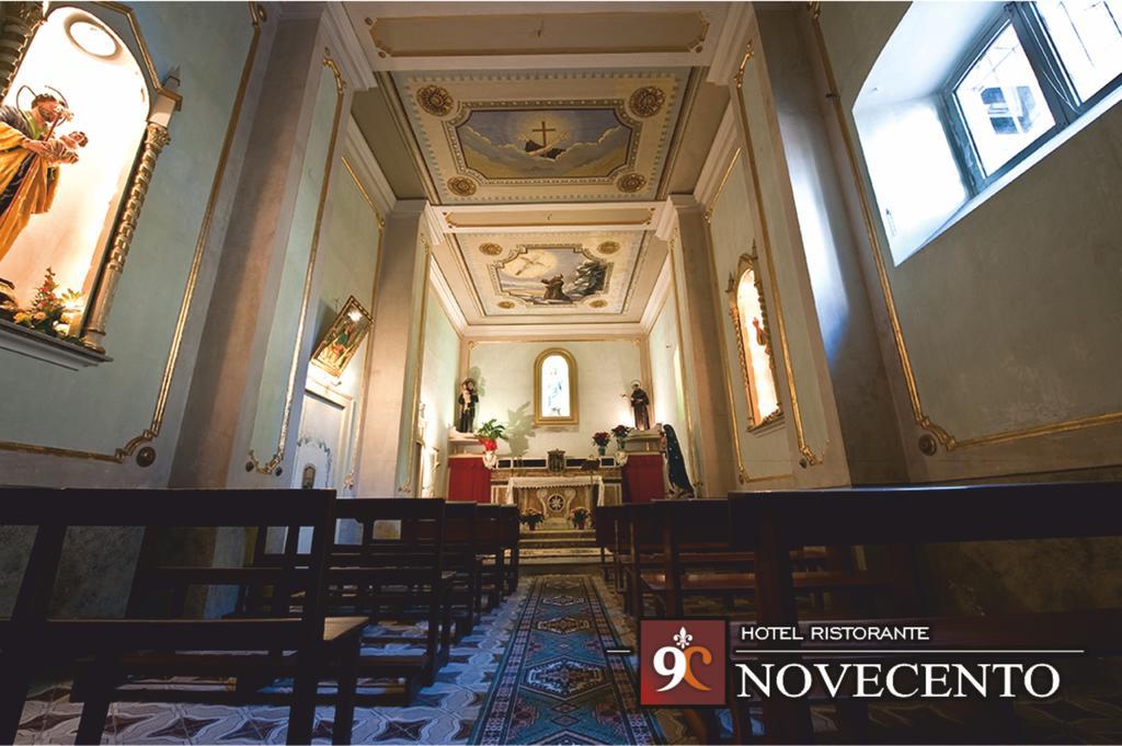 Hotel Ristorante Novecento Caserta Eksteriør billede