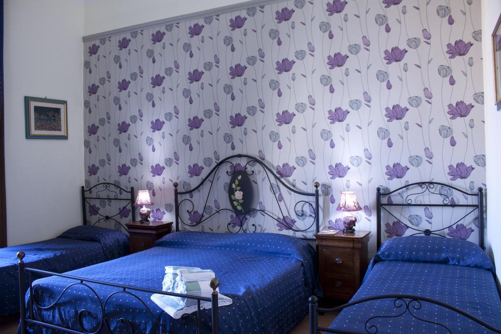 Hotel Ristorante Novecento Caserta Eksteriør billede
