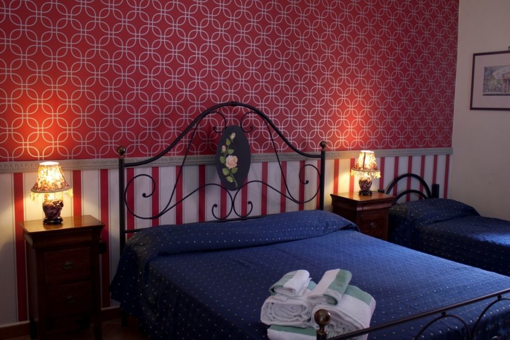 Hotel Ristorante Novecento Caserta Eksteriør billede